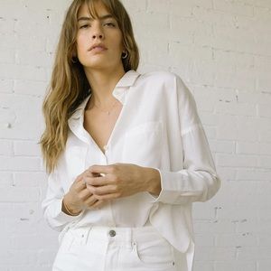 NWT Tradlands Long Sleeve Box Top in Salt Small S